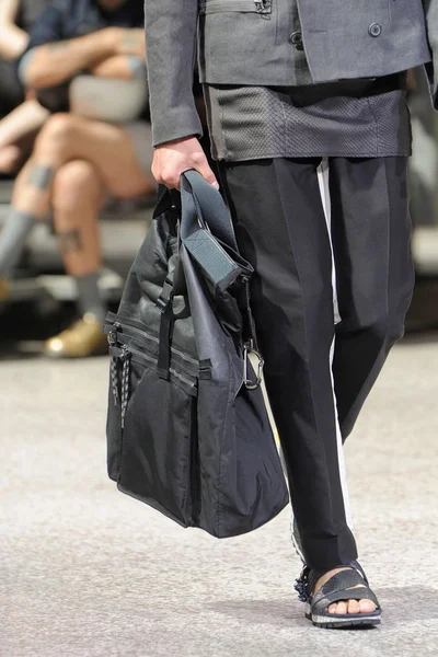 Look 53